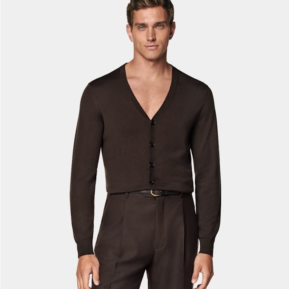 Suitsupply Men's Mid-Brown v-neck cardigan